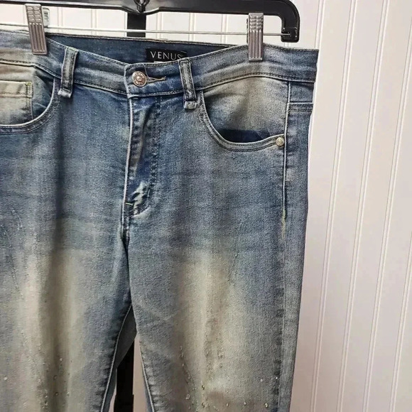 Venus Distressed Embellished Jeans - Picture 5 of 11